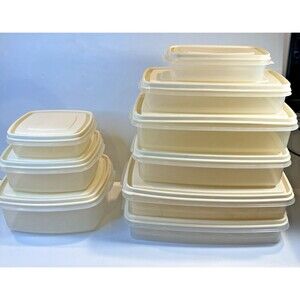 Vintage Lot 9 (18 Pieces) Rubbermaid Servin’ Saver Food Storage Container Almond